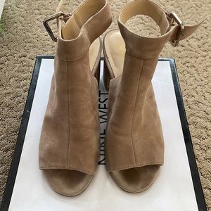 Nine West ankle bootie heels